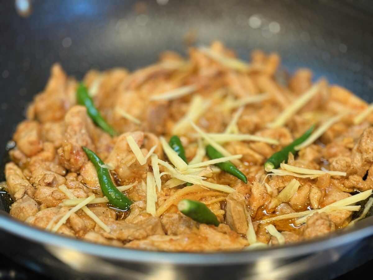 Easy Chicken Ginger Recipe for a Quick and Tasty Meal - It's Tasty by Gohar