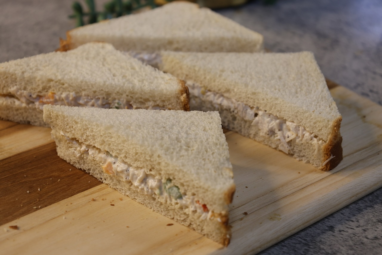 Creamy Chicken Mayo Sandwich Recipe | Easy Iftar Snack for Ramadan